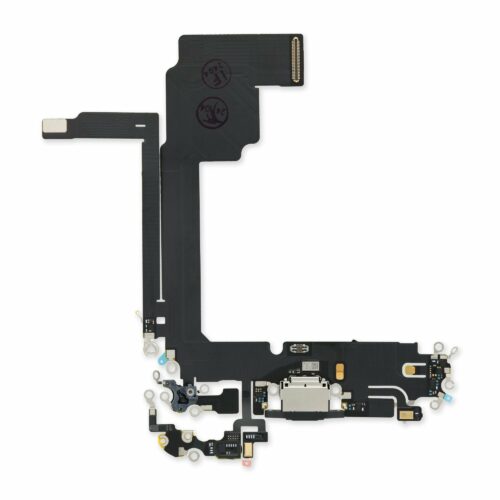 iPhone 15 Pro Max Charge Port